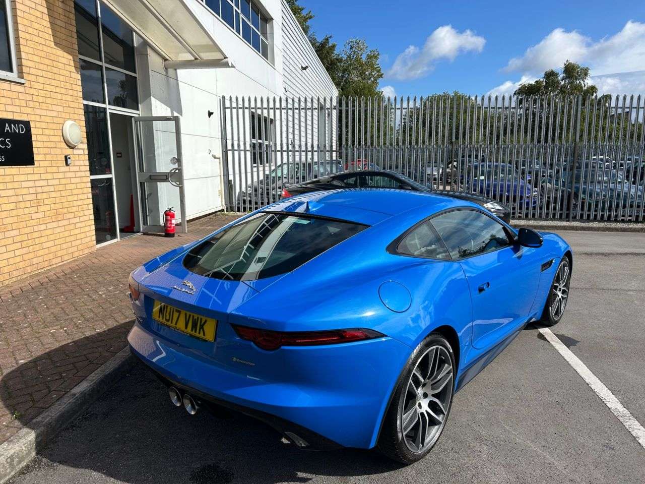 A 2017 JAGUAR F-TYPE 3.0 V6 R-Dynamic Coupe 2dr Petrol Auto Euro 6 (s/s) (340 ps)-Superb Low Mil A 2017 JAGUAR F-TYPE 3.0 V6 R-Dynamic Coupe 2dr Petrol Auto Euro 6 (s/s) (340 ps)-Superb Low Mil