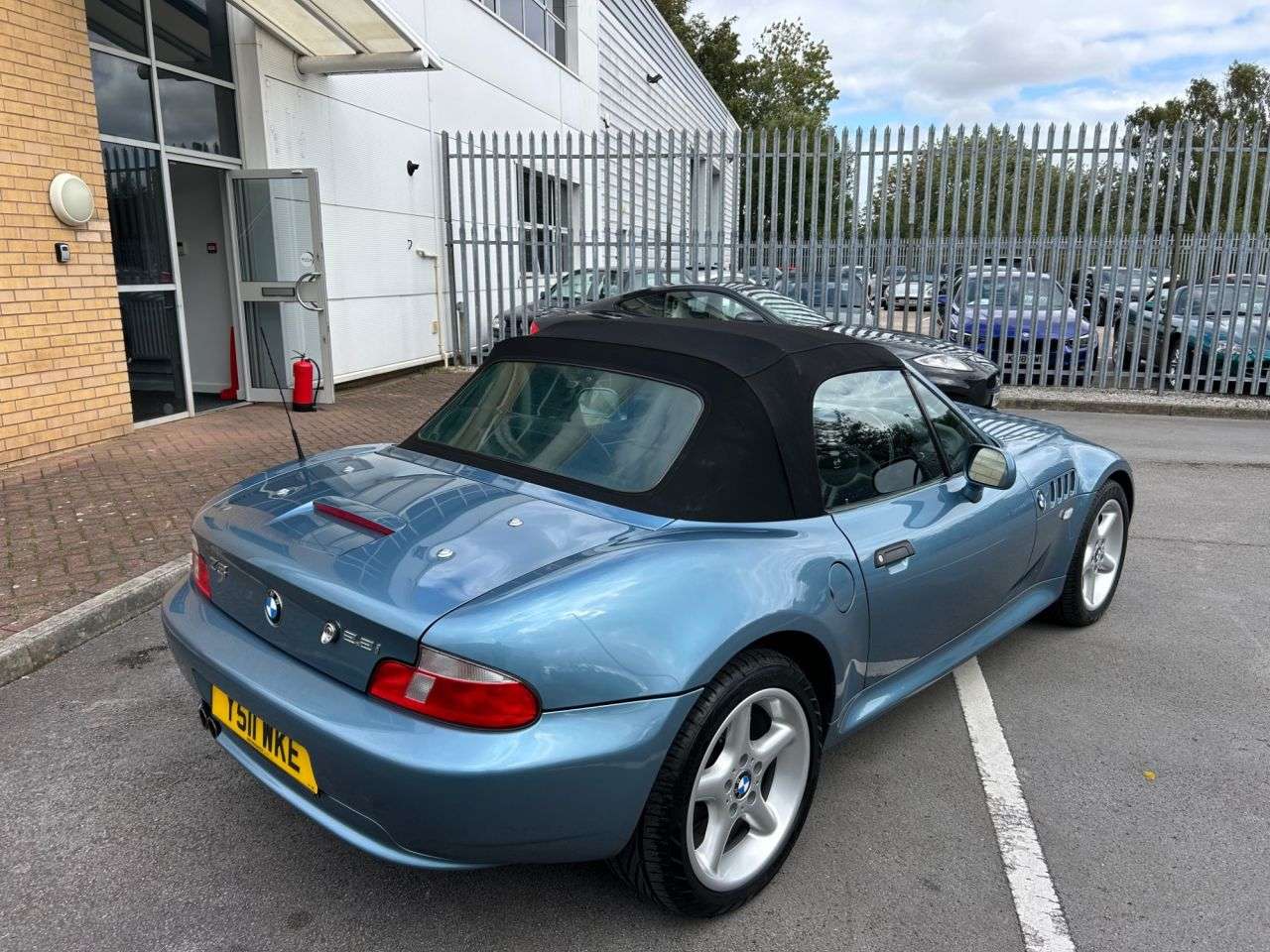 A 2001 BMW Z3 2.2i Roadster 2dr Petrol Manual (222 g/km, 170 bhp)-Magnificent Low Mileage A 2001 BMW Z3 2.2i Roadster 2dr Petrol Manual (222 g/km, 170 bhp)-Magnificent Low Mileage