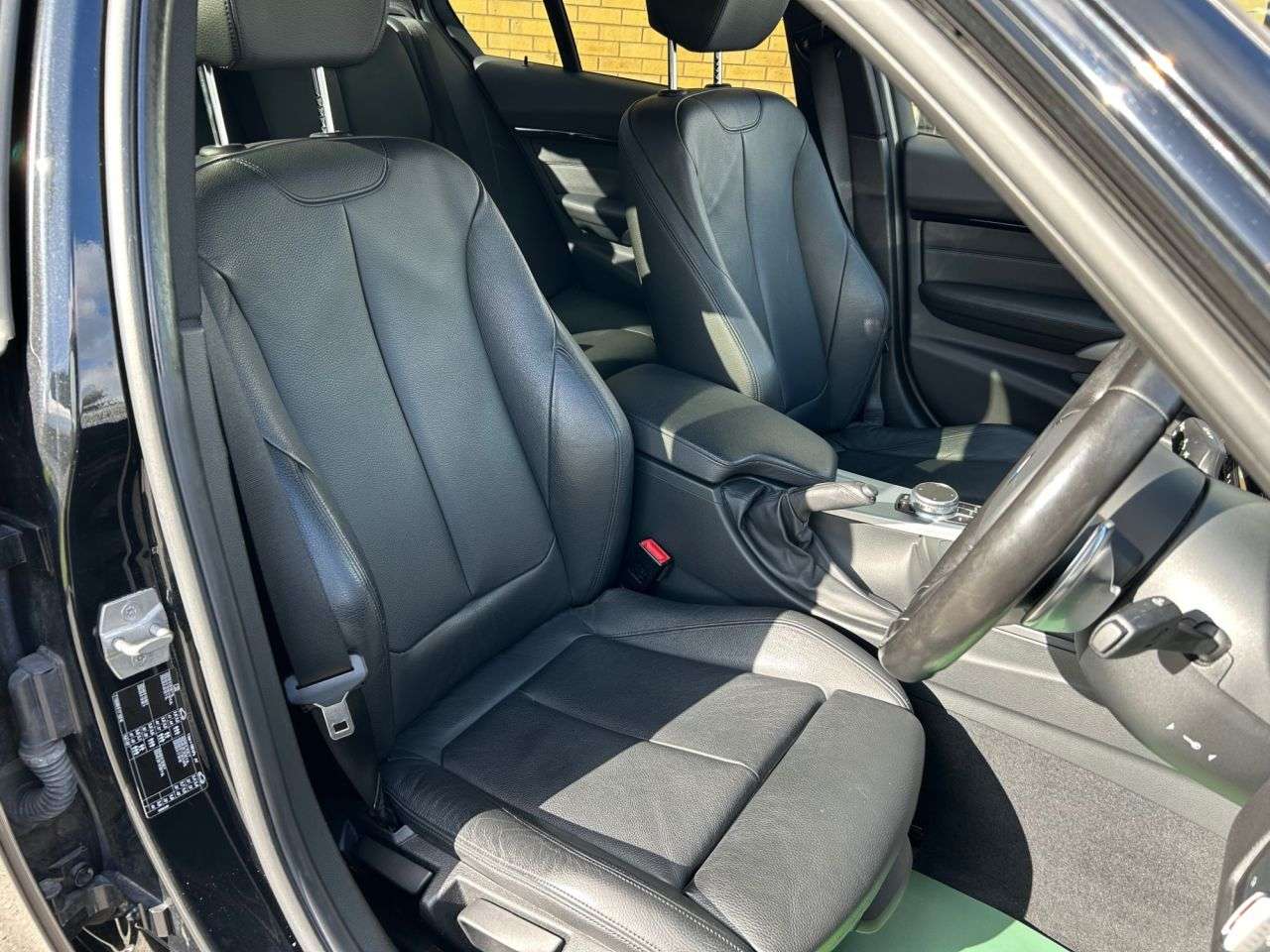 2017 BMW 3 SERIES 2017 BMW 3 SERIES