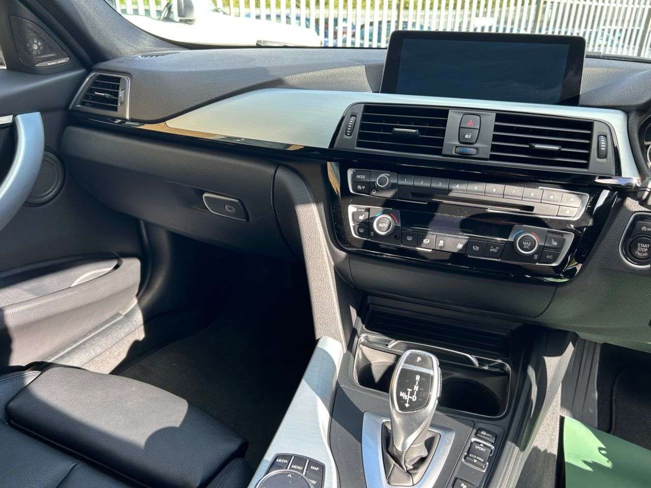 2017 BMW 3 SERIES 2017 BMW 3 SERIES