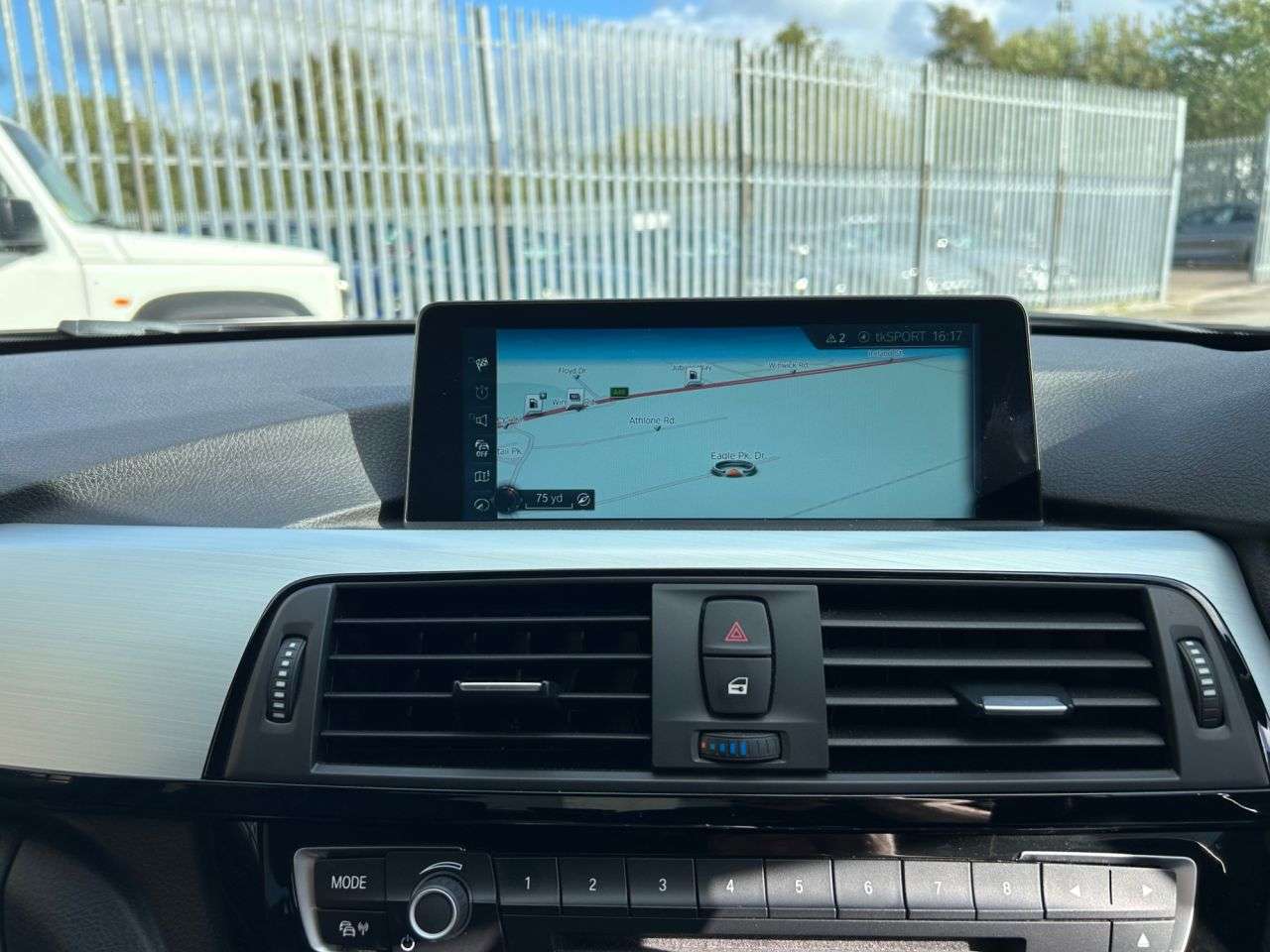 2017 BMW 3 SERIES 2017 BMW 3 SERIES