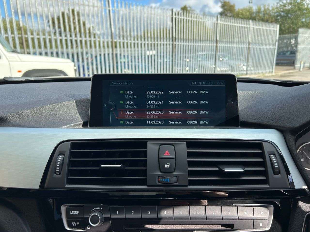 2017 BMW 3 SERIES 2017 BMW 3 SERIES