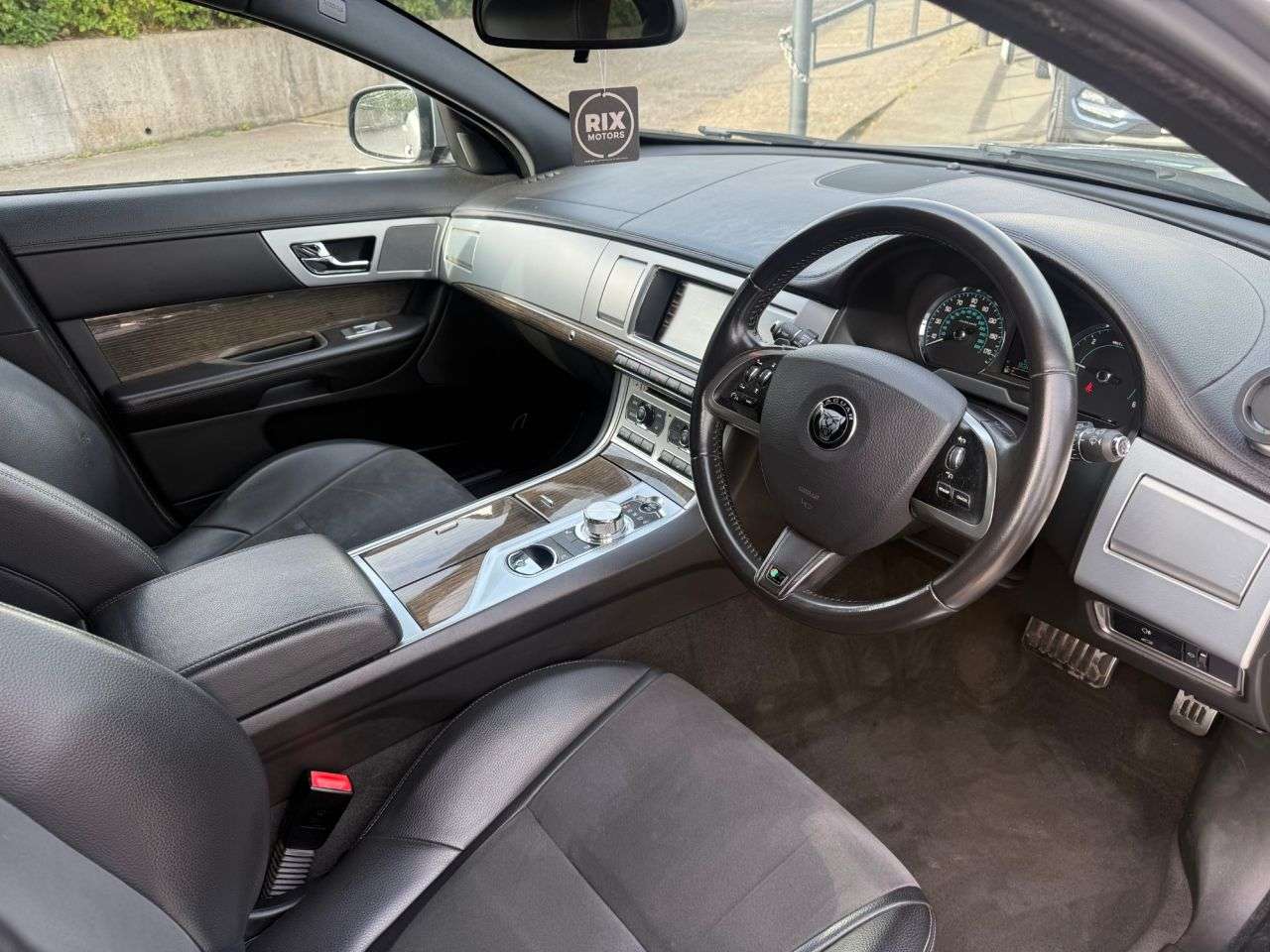 2014 JAGUAR XF 2014 JAGUAR XF