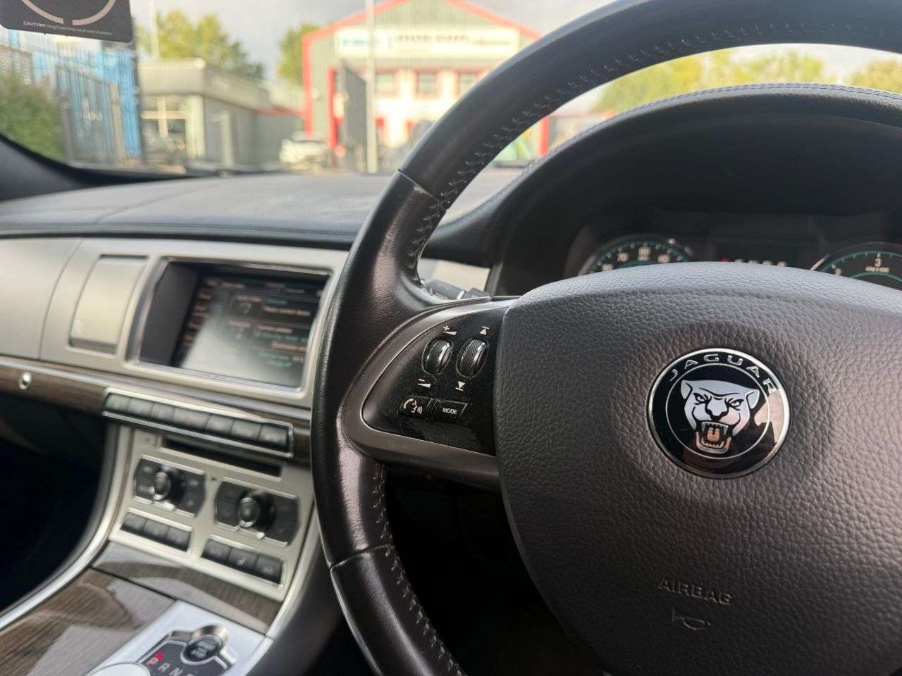 2014 JAGUAR XF 2014 JAGUAR XF