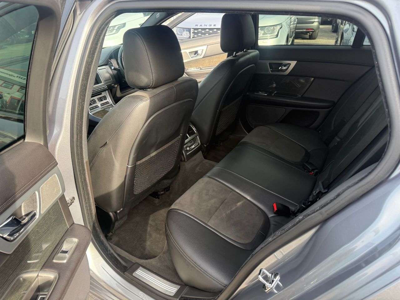 2014 JAGUAR XF 2014 JAGUAR XF