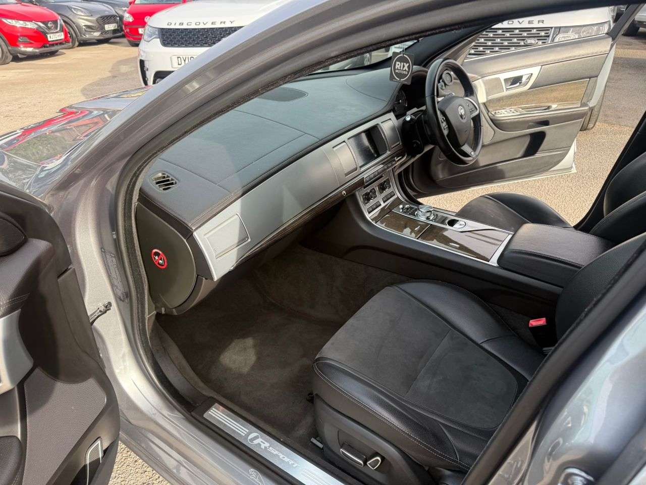 2014 JAGUAR XF 2014 JAGUAR XF