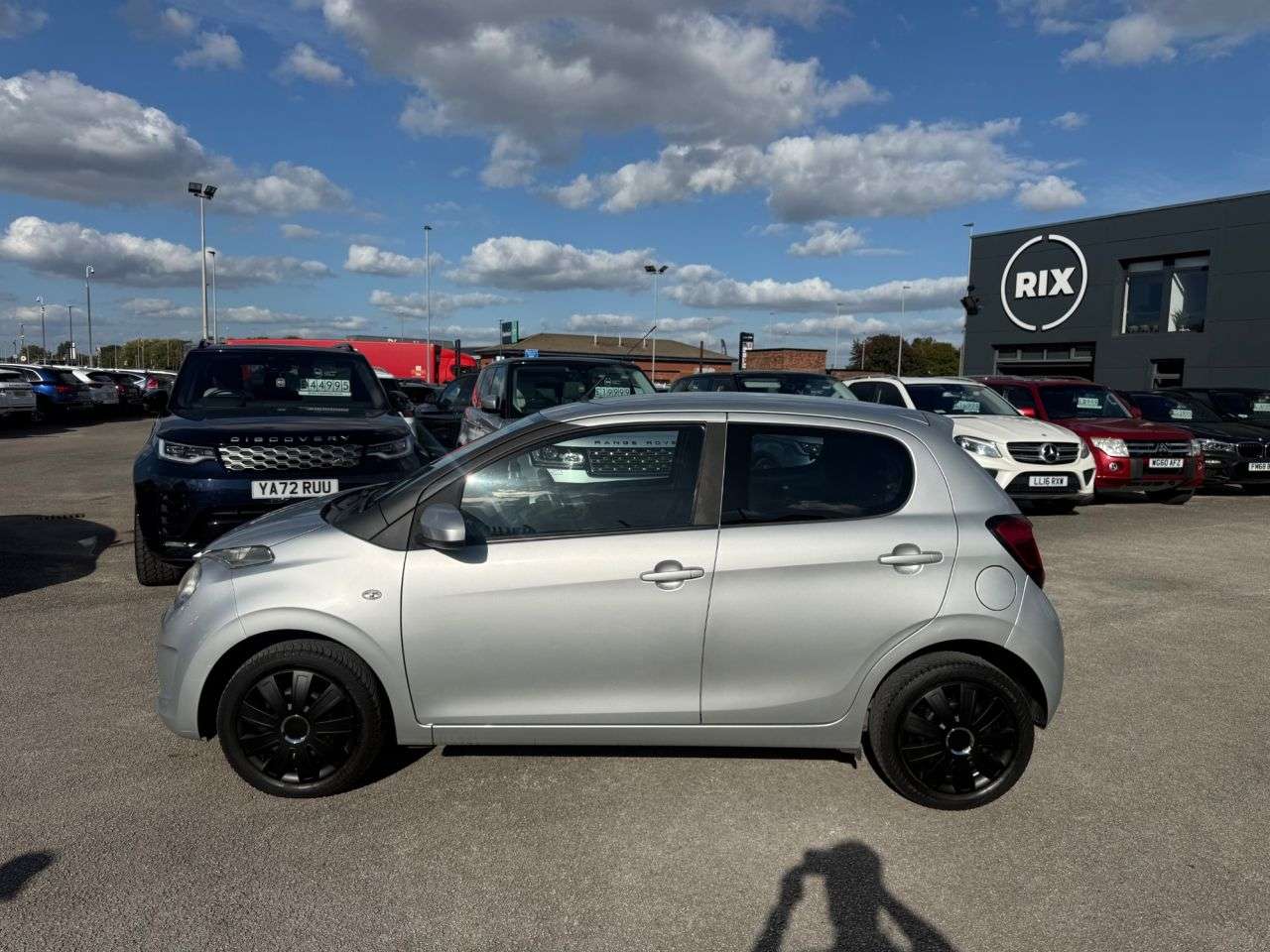 A 2016 CITROEN C1 1.0 VTi Feel Hatchback 5dr Petrol Manual Euro 6 -2 OWNERS FROM NEW-BLUETOOT A 2016 CITROEN C1 1.0 VTi Feel Hatchback 5dr Petrol Manual Euro 6 -2 OWNERS FROM NEW-BLUETOOT