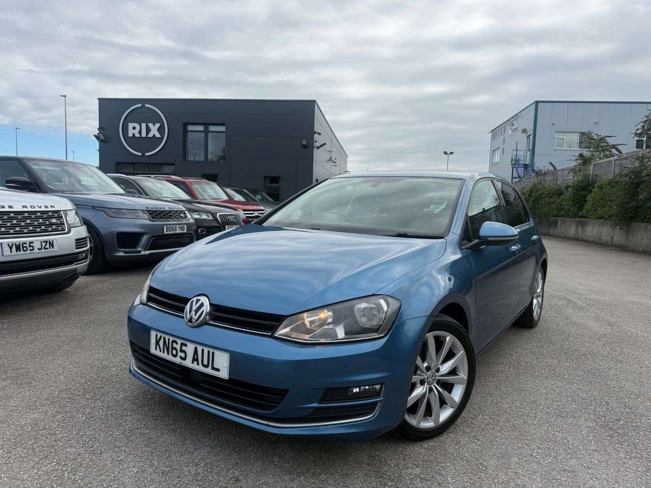 A 2015 VOLKSWAGEN GOLF 2.0 TDI BlueMotion Tech GT Hatchback 5dr Diesel Manual Euro 6-9 SERVICES CA A 2015 VOLKSWAGEN GOLF 2.0 TDI BlueMotion Tech GT Hatchback 5dr Diesel Manual Euro 6-9 SERVICES CA