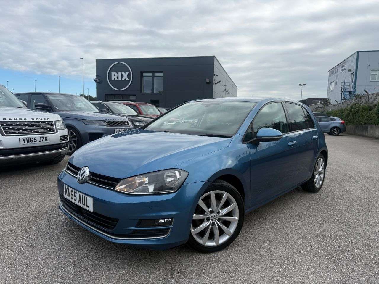 A 2015 VOLKSWAGEN GOLF 2.0 TDI BlueMotion Tech GT Hatchback 5dr Diesel Manual Euro 6-9 SERVICES CA A 2015 VOLKSWAGEN GOLF 2.0 TDI BlueMotion Tech GT Hatchback 5dr Diesel Manual Euro 6-9 SERVICES CA