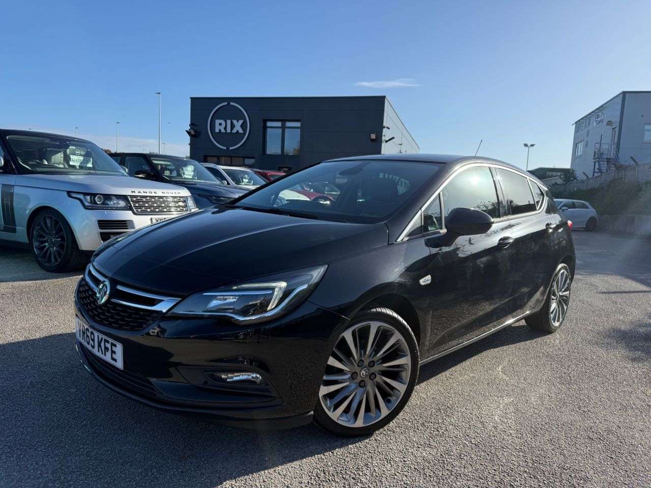 A 2019 VAUXHALL ASTRA 1.4i Turbo Griffin Hatchback 5dr Petrol Manual Euro 6-2 OWNER CAR-BLUETOOTH A 2019 VAUXHALL ASTRA 1.4i Turbo Griffin Hatchback 5dr Petrol Manual Euro 6-2 OWNER CAR-BLUETOOTH