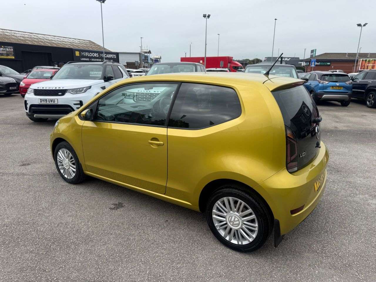A 2016 VOLKSWAGEN UP! 1.0 Move up! Hatchback 3dr Petrol Manual Euro 6-2 FORMER KEEPERS-ALLOY WHEE A 2016 VOLKSWAGEN UP! 1.0 Move up! Hatchback 3dr Petrol Manual Euro 6-2 FORMER KEEPERS-ALLOY WHEE