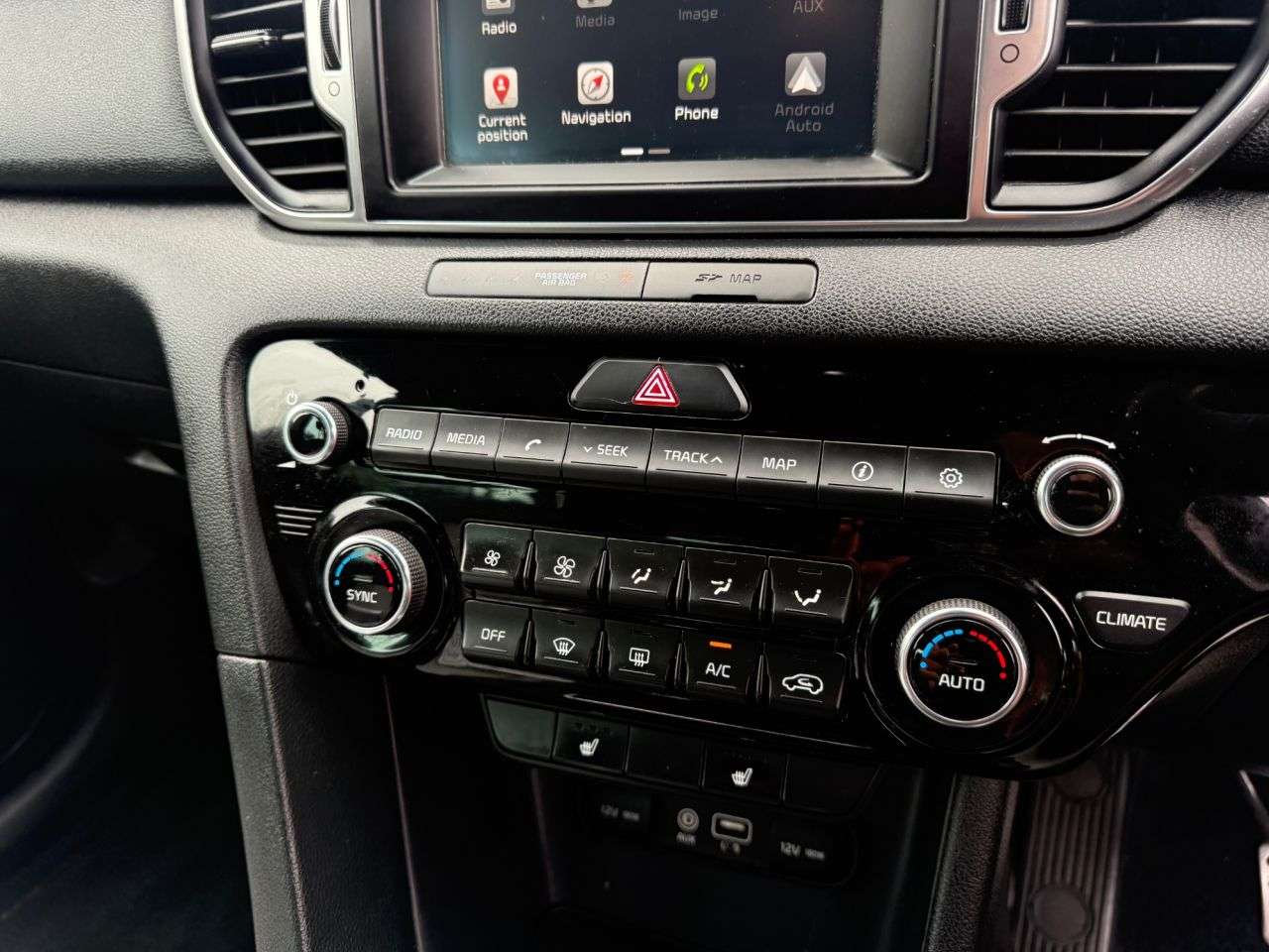 2018 KIA SPORTAGE 2018 KIA SPORTAGE