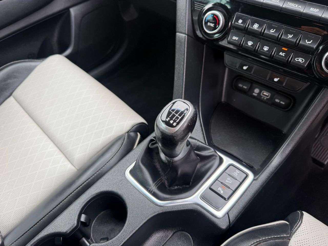 2018 KIA SPORTAGE 2018 KIA SPORTAGE