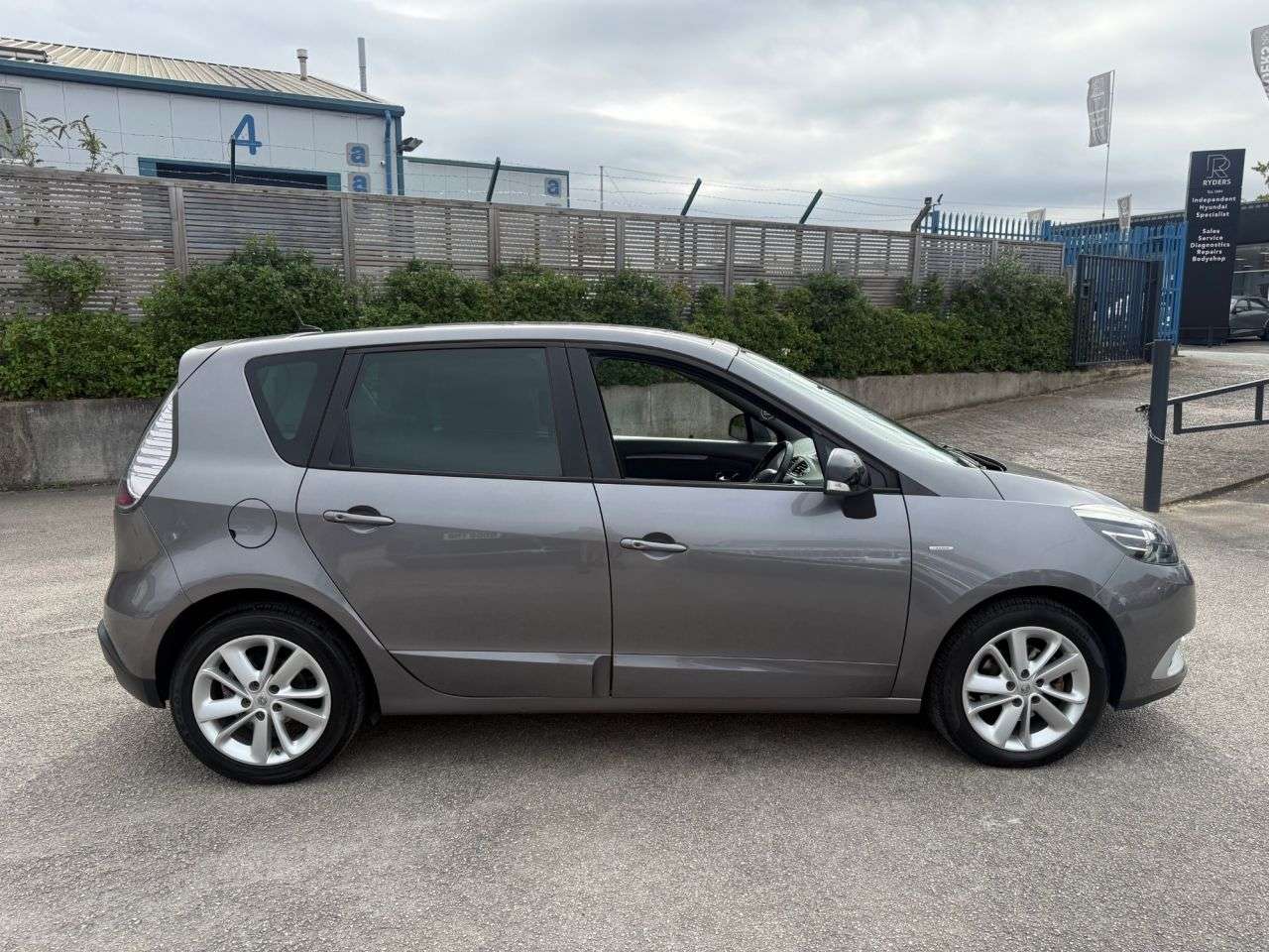 2015 RENAULT SCENIC 2015 RENAULT SCENIC