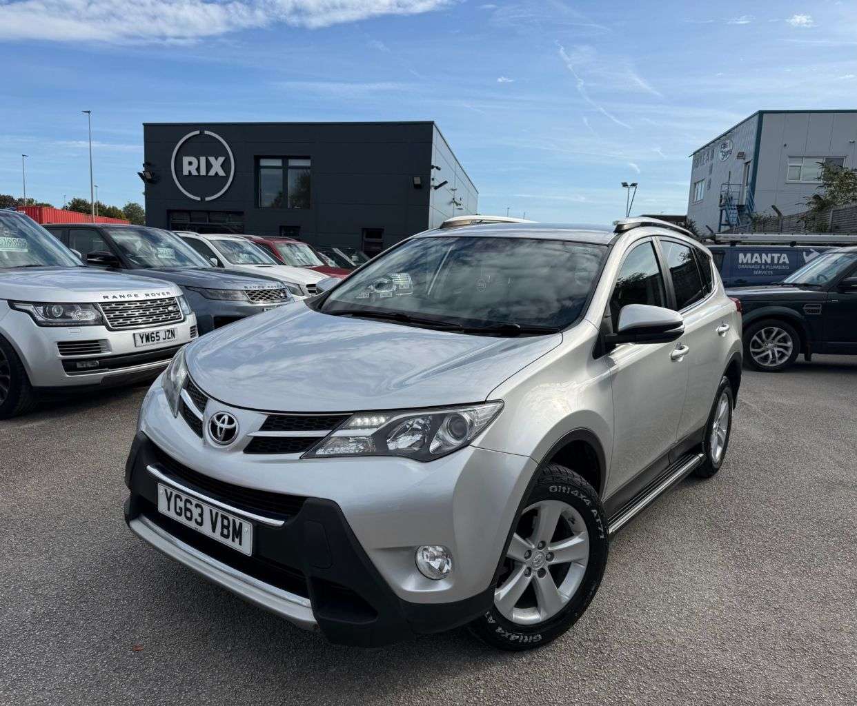 A 2013 TOYOTA RAV4 2.0 D-4D Invincible SUV 5dr Diesel Manual 2WD Euro 5-2 OWNERS FROM NEW-HEAT A 2013 TOYOTA RAV4 2.0 D-4D Invincible SUV 5dr Diesel Manual 2WD Euro 5-2 OWNERS FROM NEW-HEAT