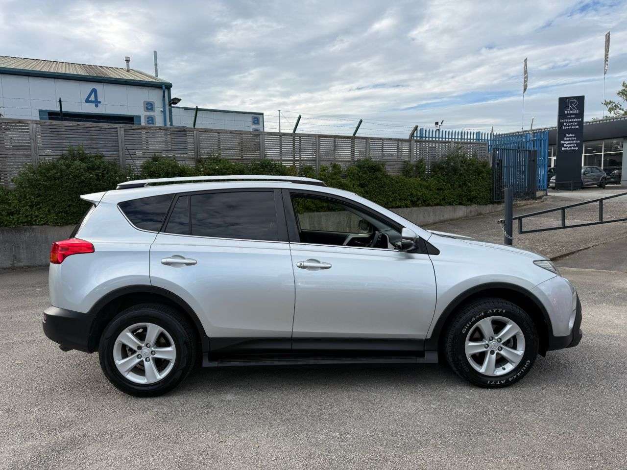2013 TOYOTA RAV4 2013 TOYOTA RAV4