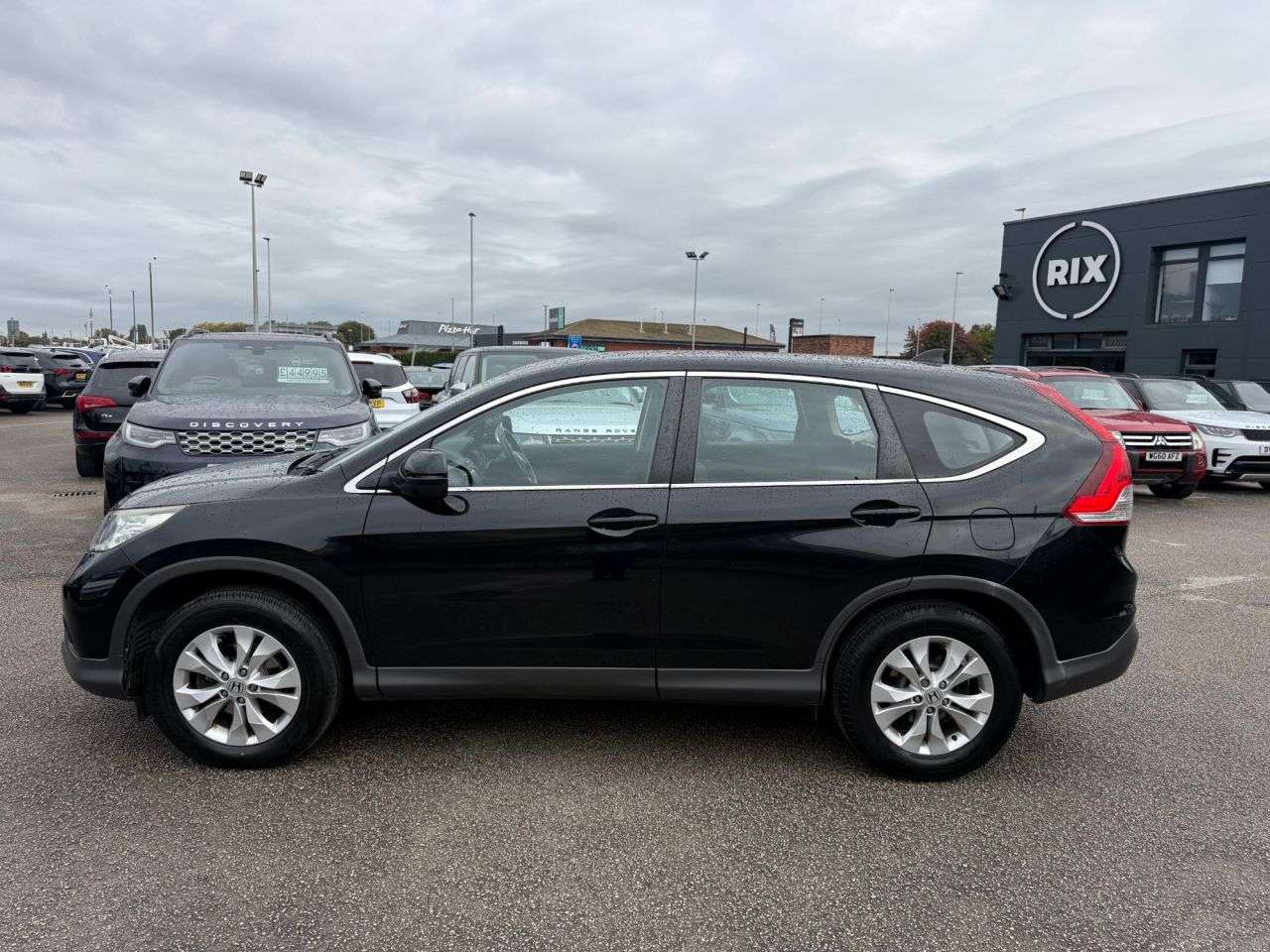 A 2014 HONDA CR-V 1.6 i-DTEC SE-T SUV 5dr Diesel Manual Euro 5-2 OWNER CAR-12 SERVICES-BLUETO A 2014 HONDA CR-V 1.6 i-DTEC SE-T SUV 5dr Diesel Manual Euro 5-2 OWNER CAR-12 SERVICES-BLUETO