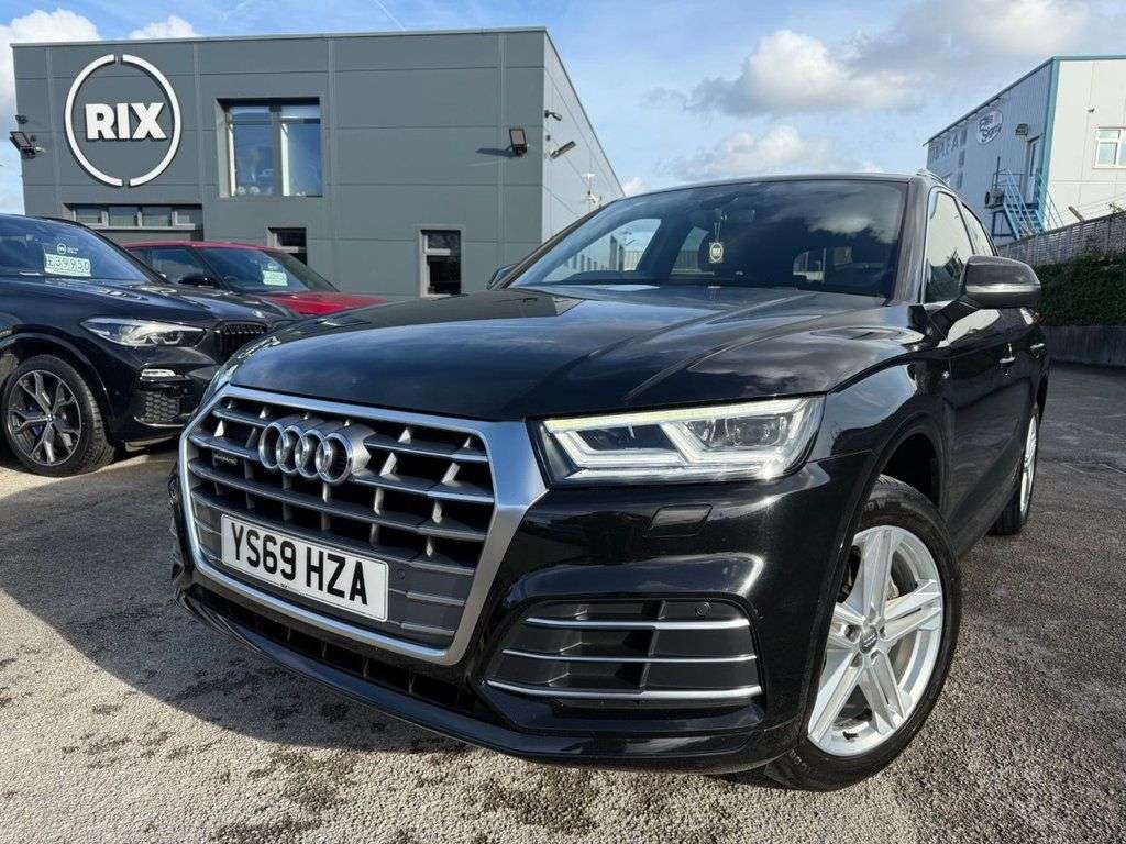 A 2019 AUDI Q5 2.0 TDI 40 S line SUV 5dr Diesel S Tronic quattro Euro 6-FINISHED IN MYTHOS A 2019 AUDI Q5 2.0 TDI 40 S line SUV 5dr Diesel S Tronic quattro Euro 6-FINISHED IN MYTHOS