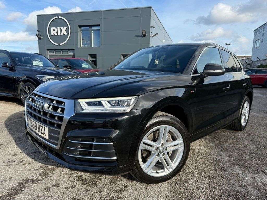 A 2019 AUDI Q5 2.0 TDI 40 S line SUV 5dr Diesel S Tronic quattro Euro 6-FINISHED IN MYTHOS A 2019 AUDI Q5 2.0 TDI 40 S line SUV 5dr Diesel S Tronic quattro Euro 6-FINISHED IN MYTHOS