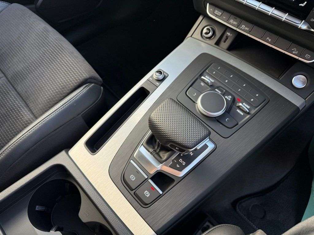 2019 AUDI Q5 2019 AUDI Q5