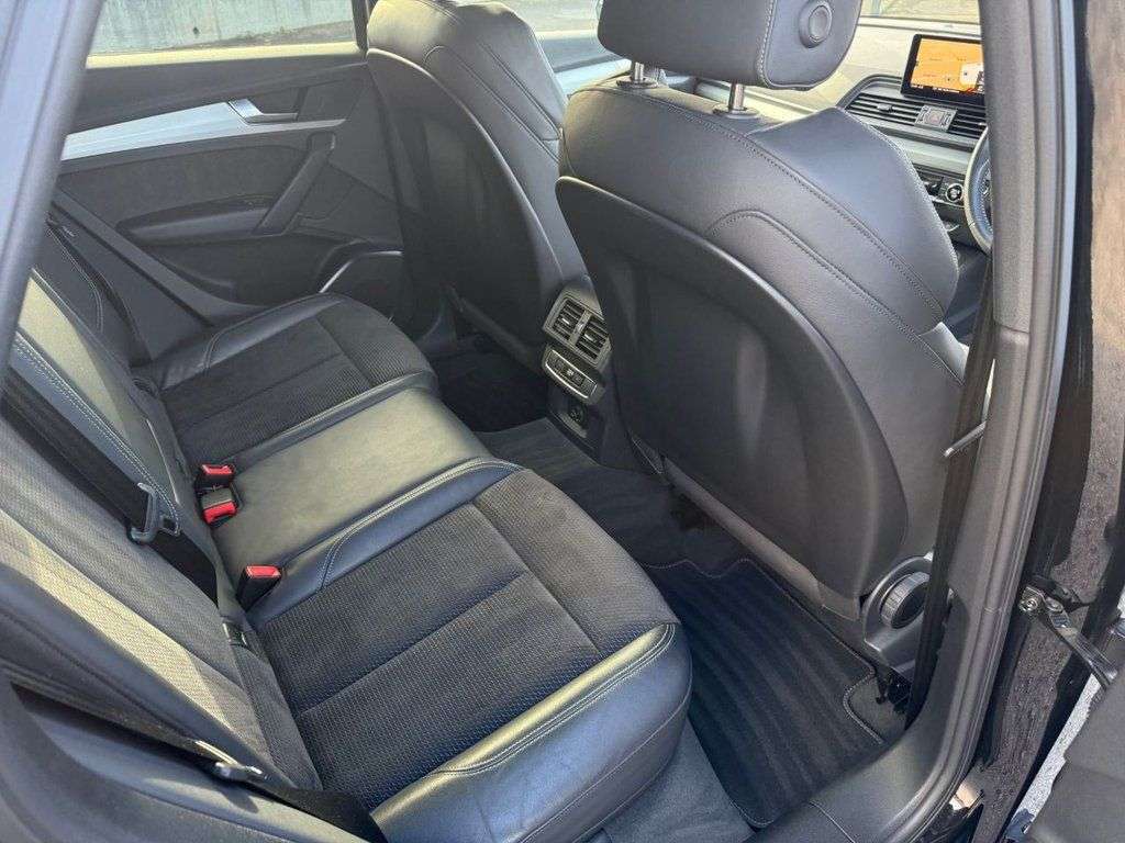 2019 AUDI Q5 2019 AUDI Q5