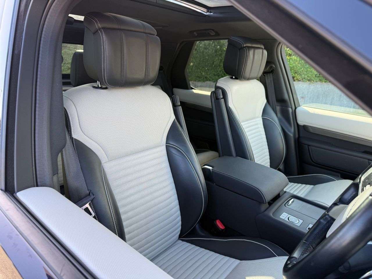 2023 LAND ROVER DISCOVERY 5 2023 LAND ROVER DISCOVERY 5