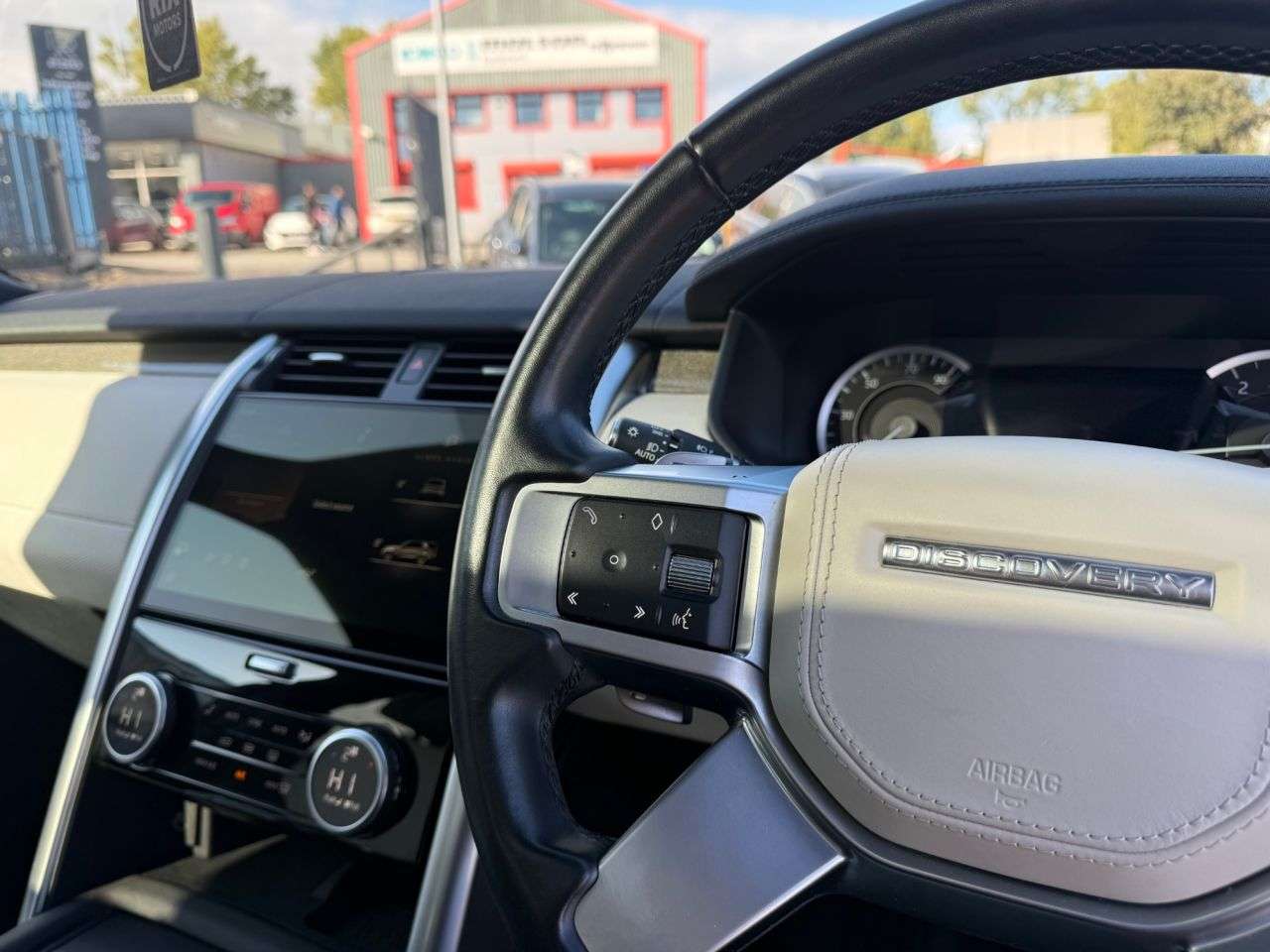 2023 LAND ROVER DISCOVERY 5 2023 LAND ROVER DISCOVERY 5