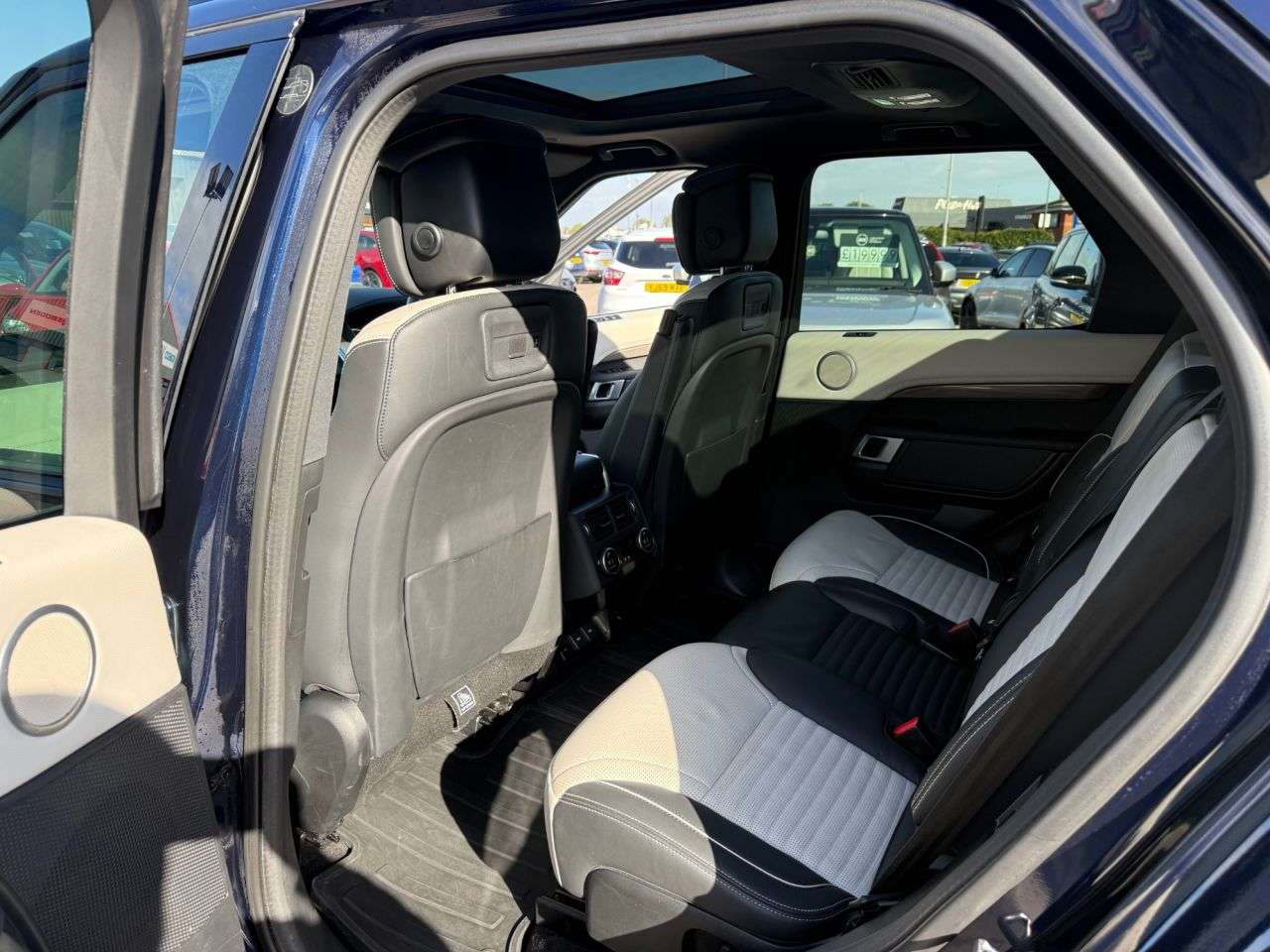 2023 LAND ROVER DISCOVERY 5 2023 LAND ROVER DISCOVERY 5