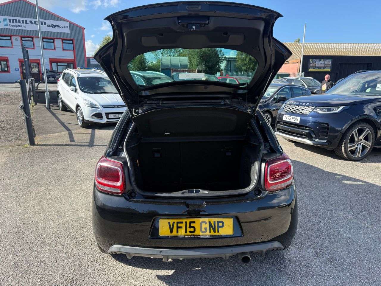2015 DS AUTOMOBILES DS 3 2015 DS AUTOMOBILES DS 3