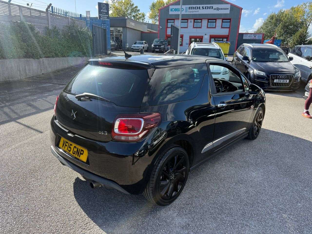 2015 DS AUTOMOBILES DS 3 2015 DS AUTOMOBILES DS 3