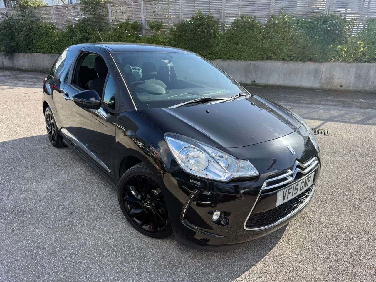 2015 DS AUTOMOBILES DS 3 2015 DS AUTOMOBILES DS 3
