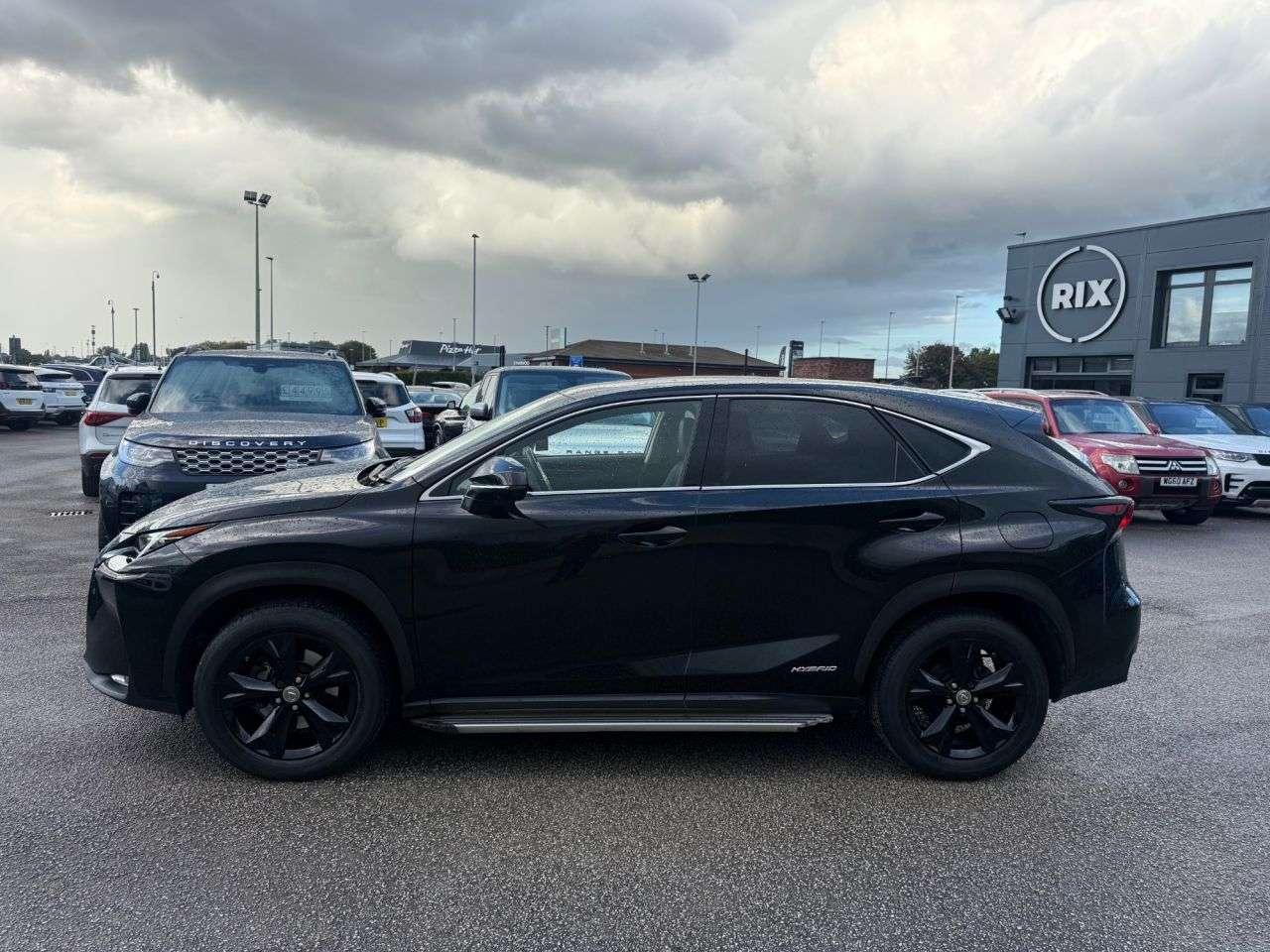 A 2014 LEXUS NX 2.5 300h Premier SUV 5dr Petrol Hybrid E-CVT 4WD Euro 6-2 FORMER KEEPERS-FA A 2014 LEXUS NX 2.5 300h Premier SUV 5dr Petrol Hybrid E-CVT 4WD Euro 6-2 FORMER KEEPERS-FA