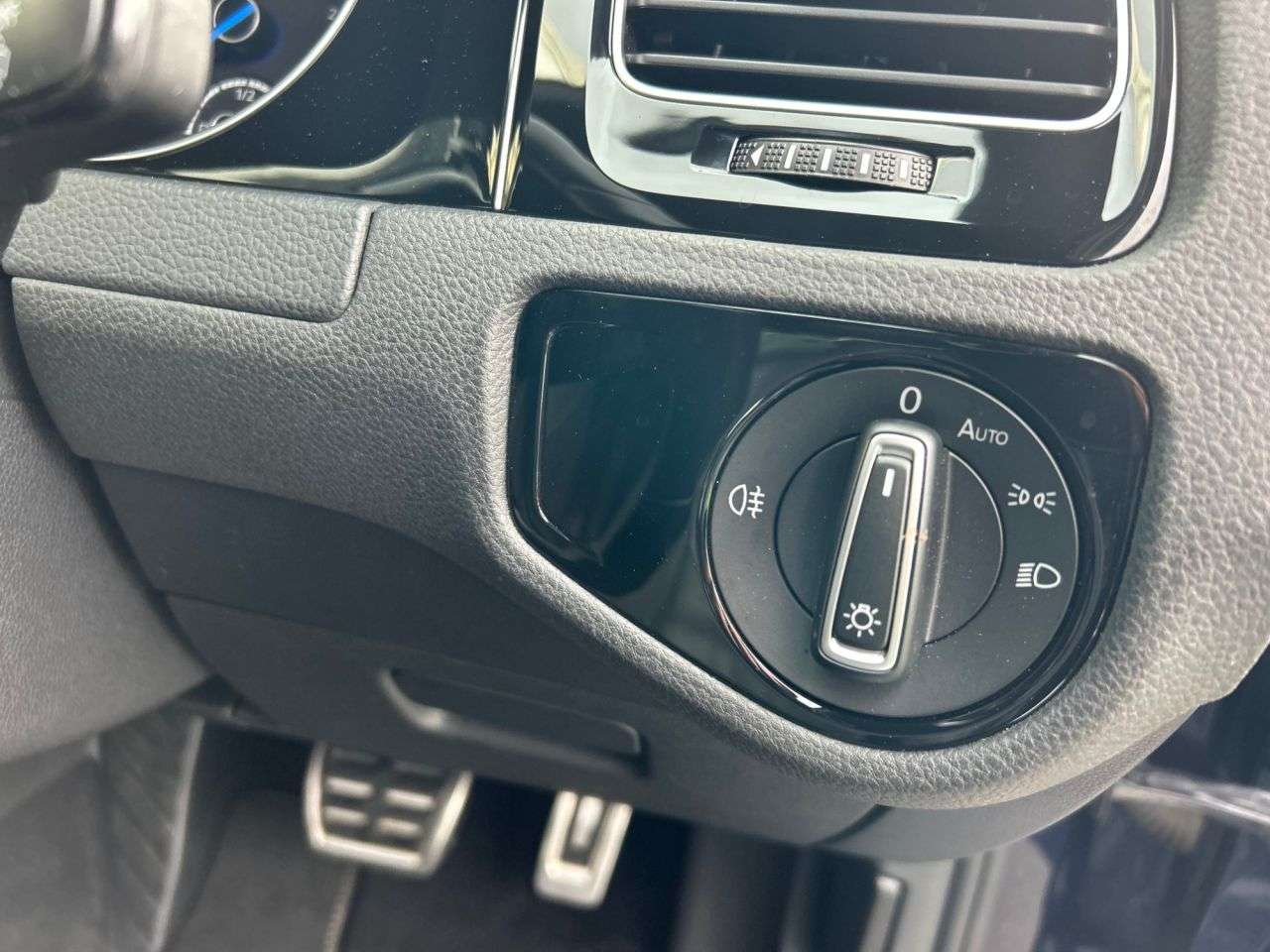 2016 VOLKSWAGEN GOLF 2016 VOLKSWAGEN GOLF