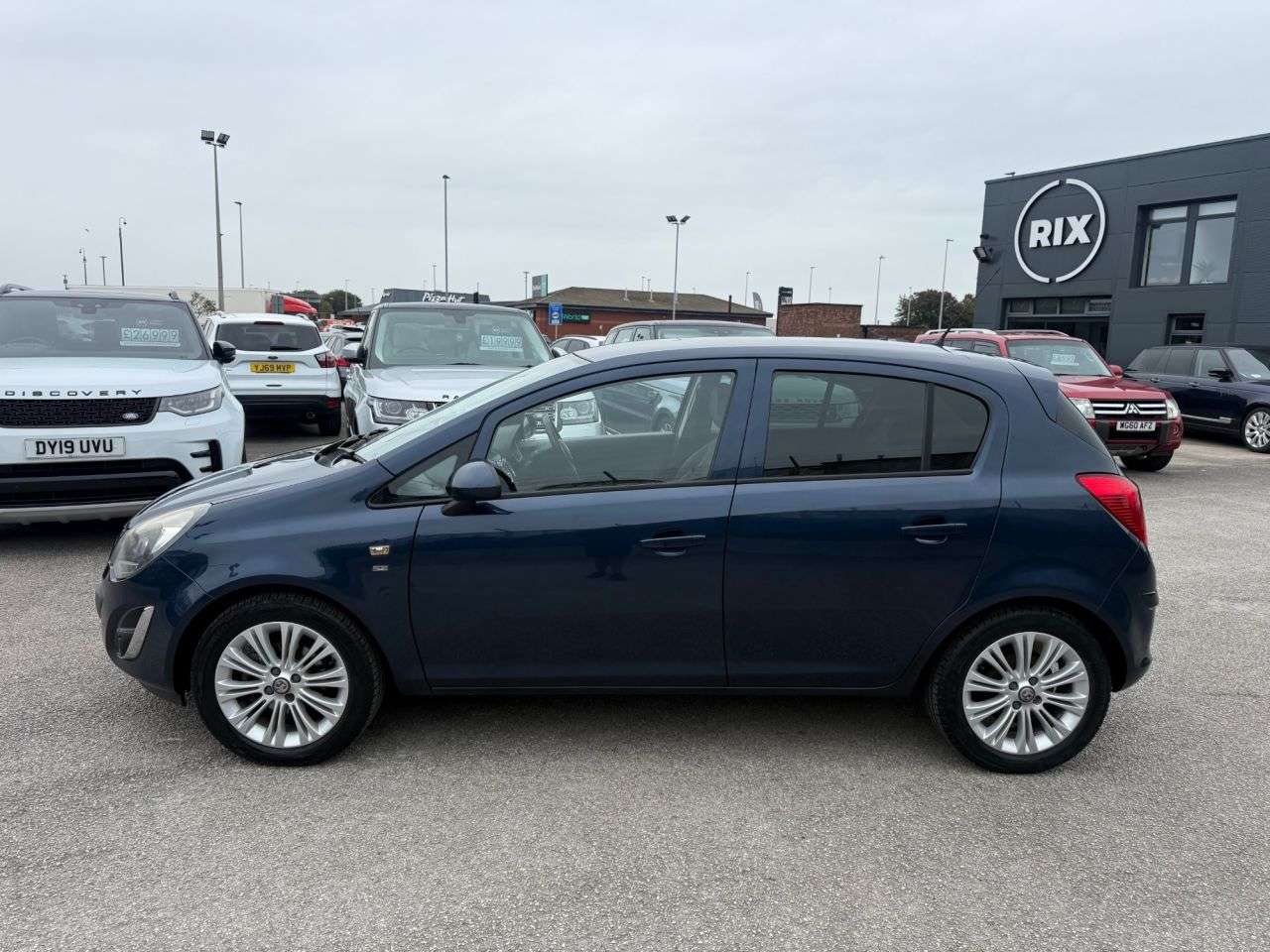 A 2014 VAUXHALL CORSA 1.2 16V SE Hatchback 5dr Petrol Manual Euro 5 (85 ps) 1 FORMER KEEPER 7 SER A 2014 VAUXHALL CORSA 1.2 16V SE Hatchback 5dr Petrol Manual Euro 5 (85 ps) 1 FORMER KEEPER 7 SER