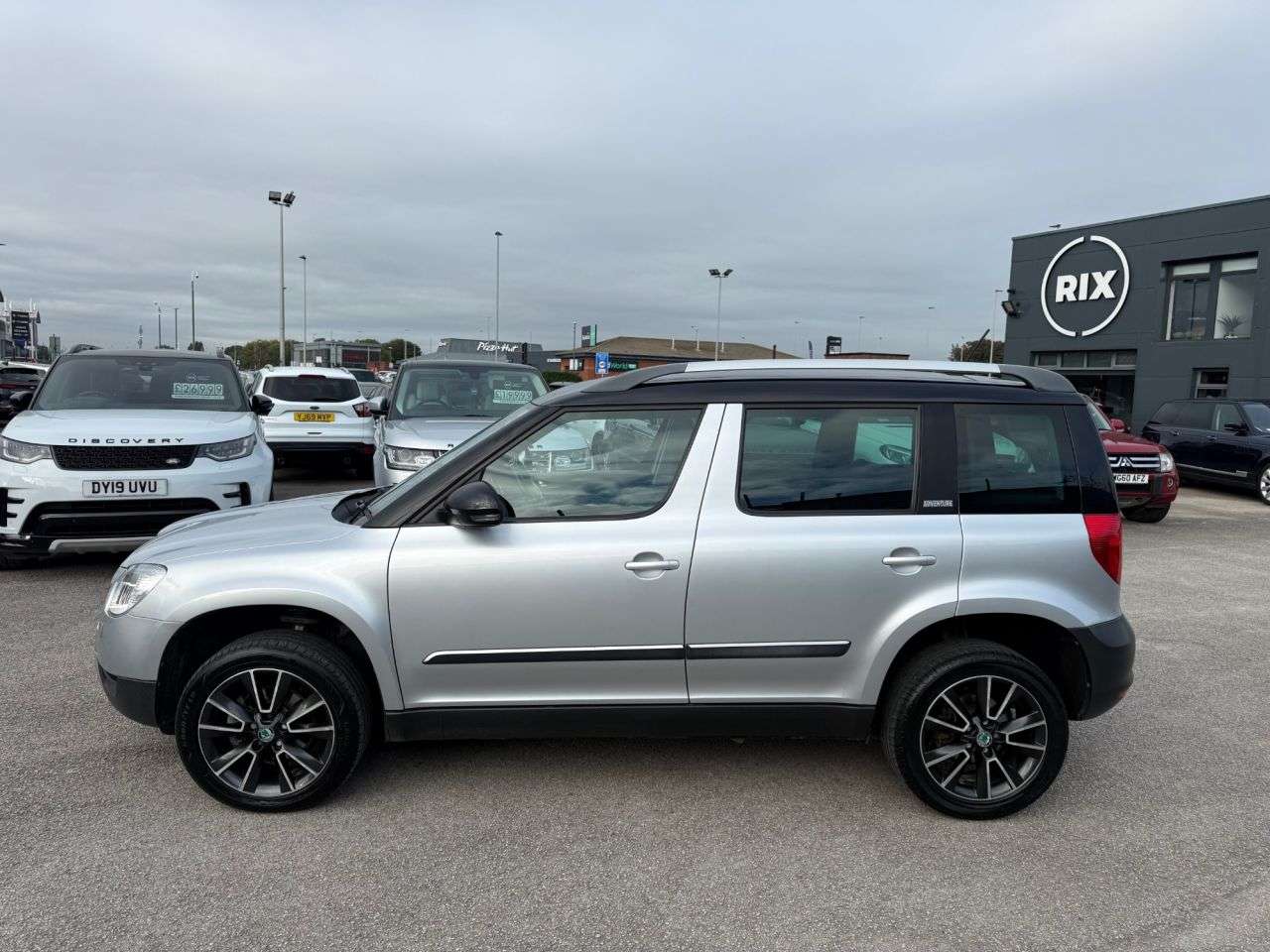 A 2013 SKODA YETI 2.0 TDI Adventure SUV 5dr Diesel Manual 4WD Euro 5 (140 ps) 1 FORMER KEEPER A 2013 SKODA YETI 2.0 TDI Adventure SUV 5dr Diesel Manual 4WD Euro 5 (140 ps) 1 FORMER KEEPER