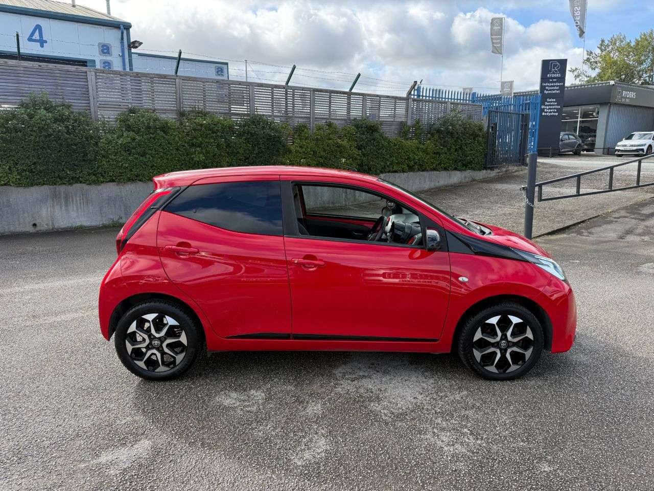 2019 TOYOTA AYGO 2019 TOYOTA AYGO
