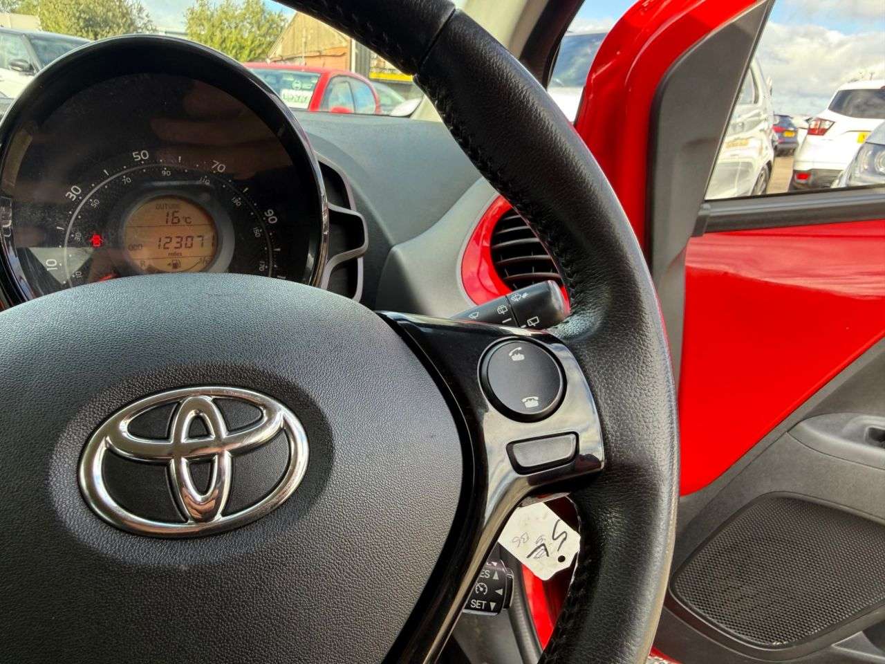 2019 TOYOTA AYGO 2019 TOYOTA AYGO