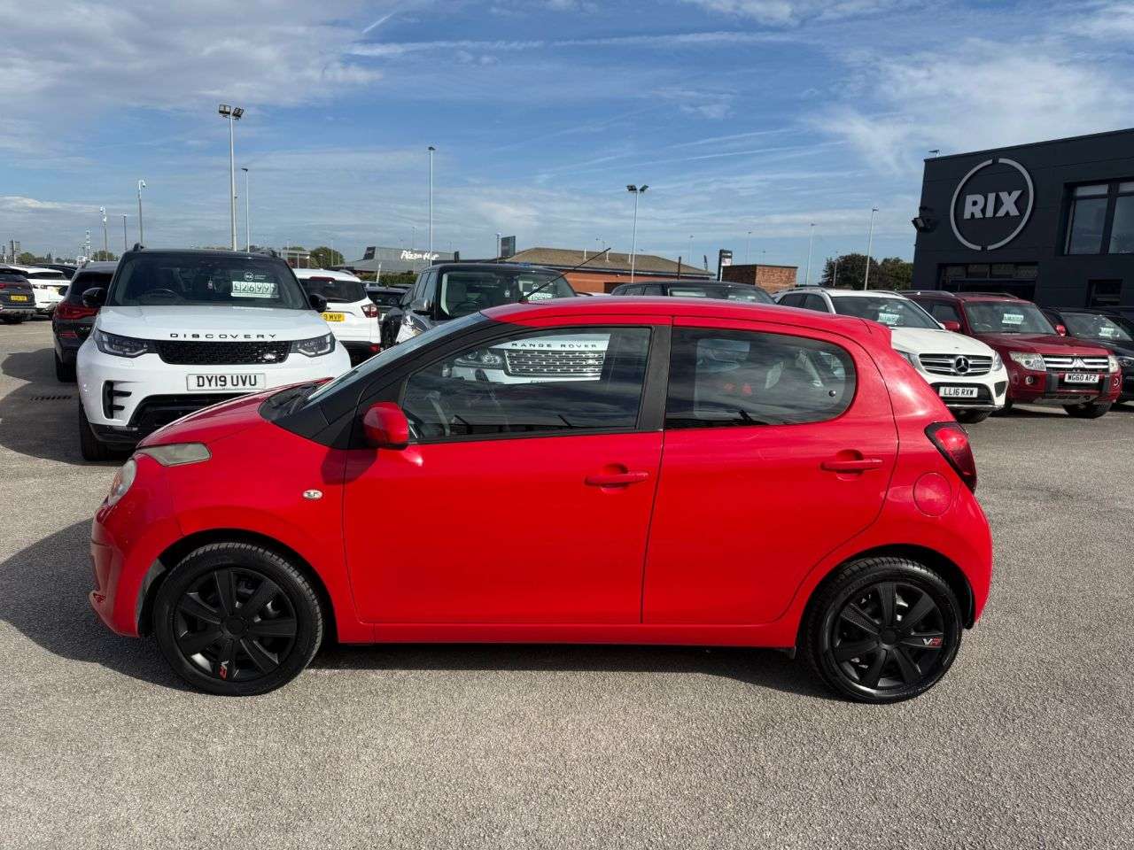 A 2015 CITROEN C1 1.0 VTi Feel Hatchback 5dr Petrol Manual Euro 6 (68 ps) 1 FORMER KEEPER A 2015 CITROEN C1 1.0 VTi Feel Hatchback 5dr Petrol Manual Euro 6 (68 ps) 1 FORMER KEEPER