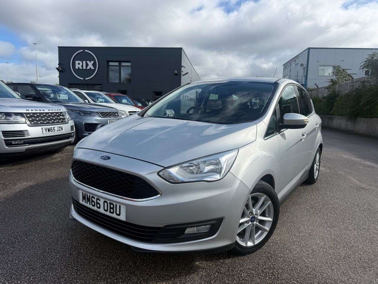 A 2017 FORD C-MAX 1.5 TDCi Zetec MPV 5dr Diesel Manual Euro 6 (s/s) (120 ps) 1 FORMER KEEPER- A 2017 FORD C-MAX 1.5 TDCi Zetec MPV 5dr Diesel Manual Euro 6 (s/s) (120 ps) 1 FORMER KEEPER-
