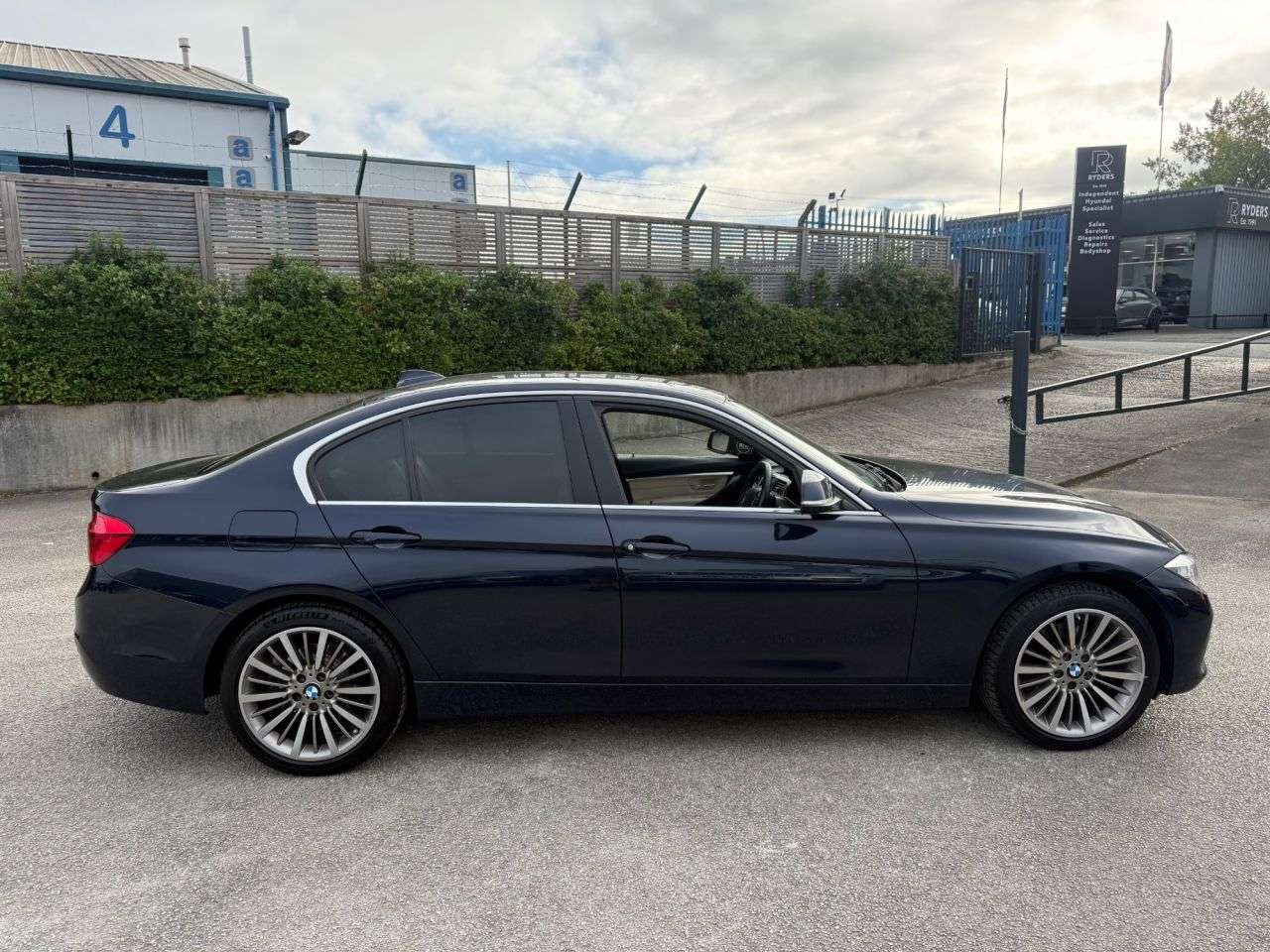 2016 BMW 3 SERIES 2016 BMW 3 SERIES