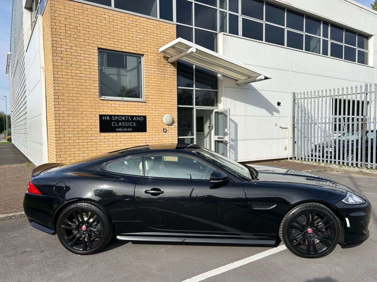 A 2014 JAGUAR XKR 5.0 V8 Coupe 2dr Petrol Auto Euro 5 (510 ps)-1 Former Keeper-Last Keeper Si A 2014 JAGUAR XKR 5.0 V8 Coupe 2dr Petrol Auto Euro 5 (510 ps)-1 Former Keeper-Last Keeper Si