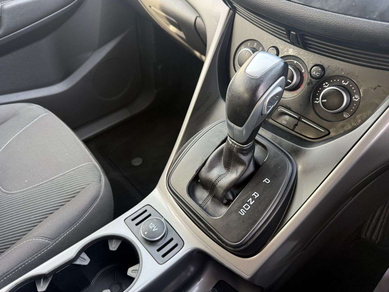 2015 FORD KUGA 2015 FORD KUGA