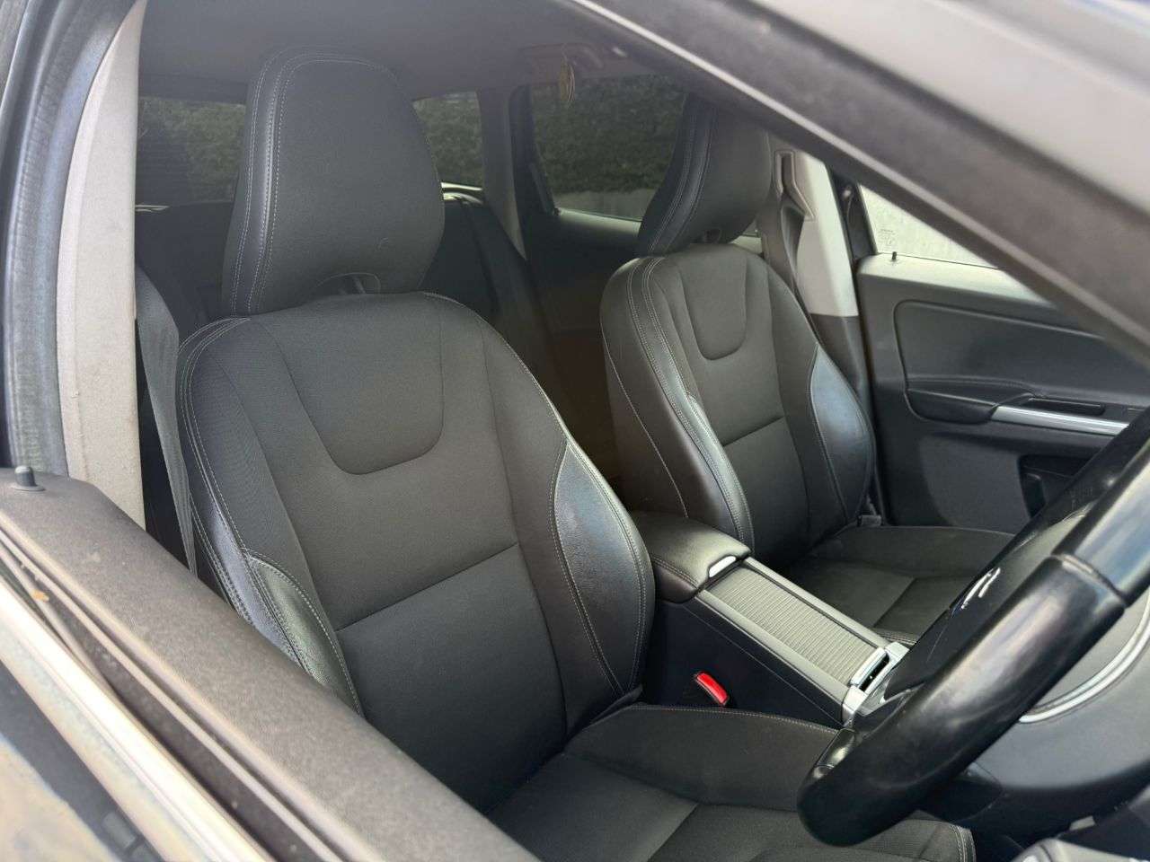 2015 VOLVO XC60 2015 VOLVO XC60