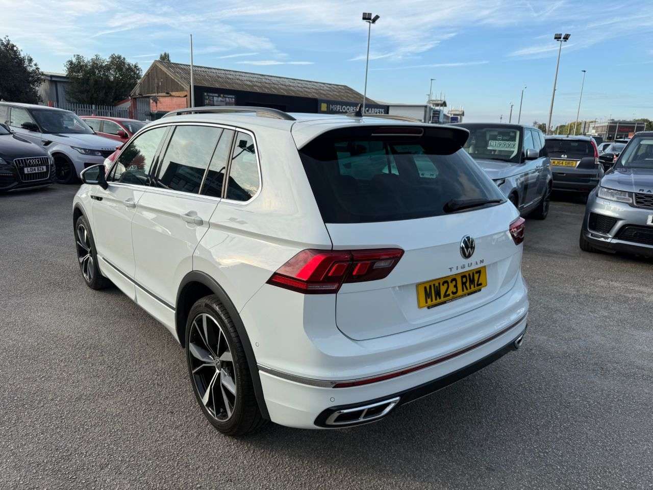 2023 VOLKSWAGEN TIGUAN 2023 VOLKSWAGEN TIGUAN