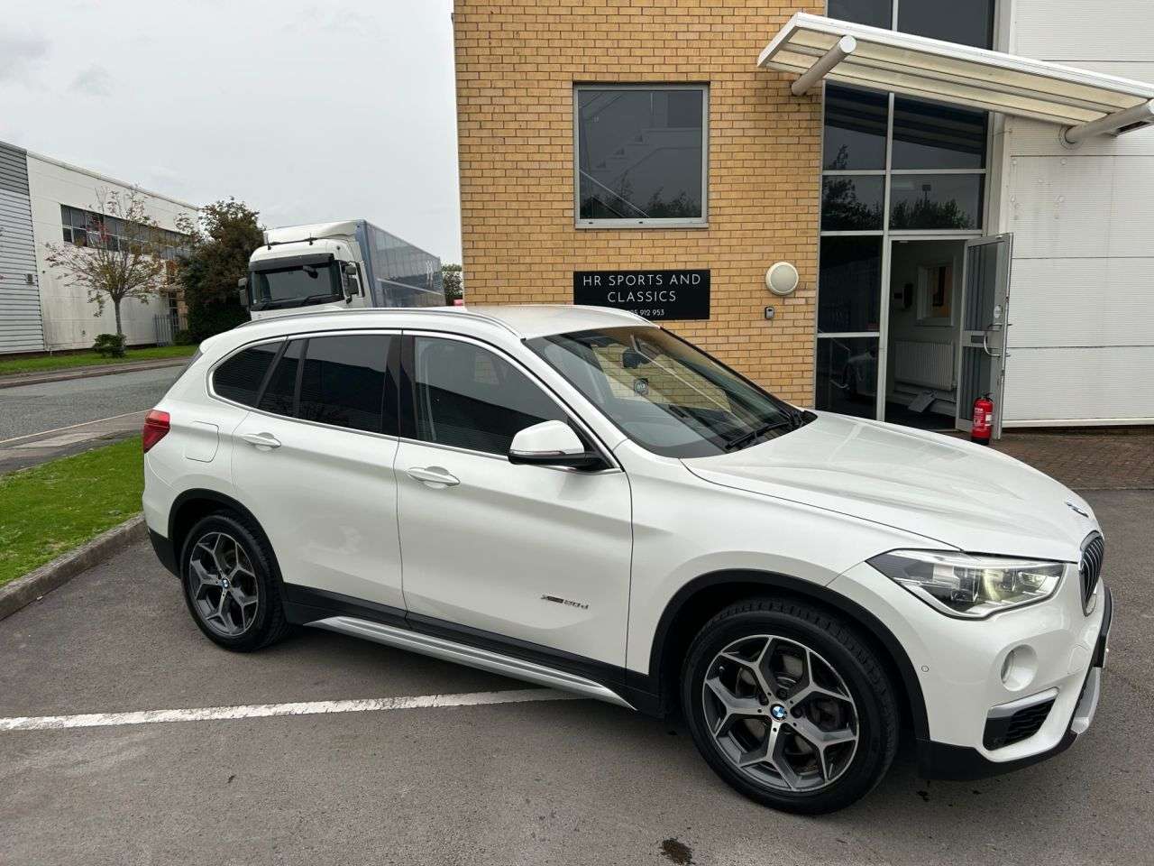 A 2015 BMW X1 2.0 20d xLine SUV 5dr Diesel Auto xDrive Euro 6 (s/s) (190 ps)-Factory Extr A 2015 BMW X1 2.0 20d xLine SUV 5dr Diesel Auto xDrive Euro 6 (s/s) (190 ps)-Factory Extr