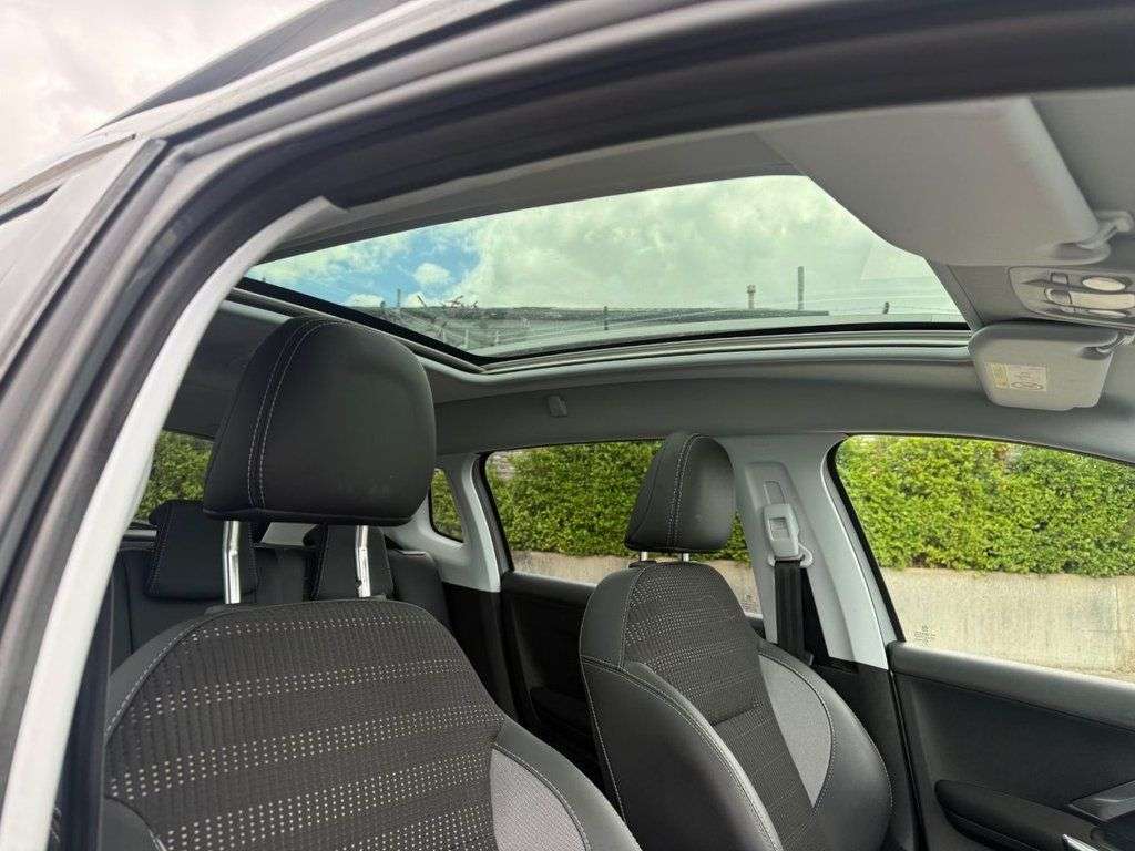 2019 PEUGEOT 2008 2019 PEUGEOT 2008