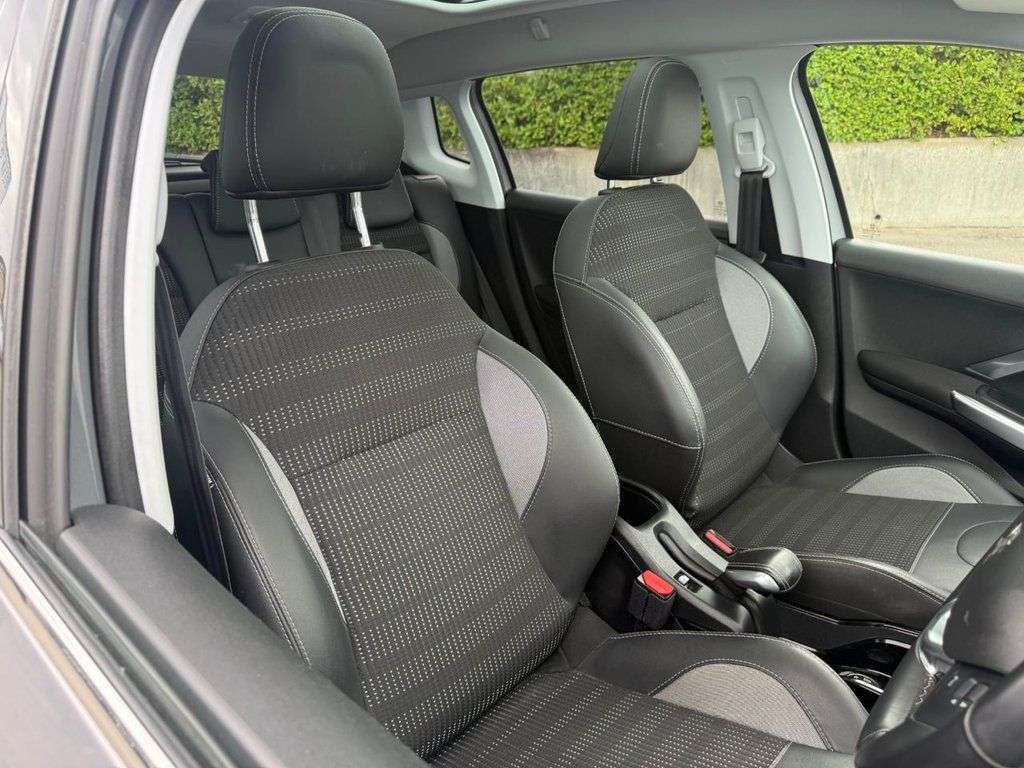 2019 PEUGEOT 2008 2019 PEUGEOT 2008
