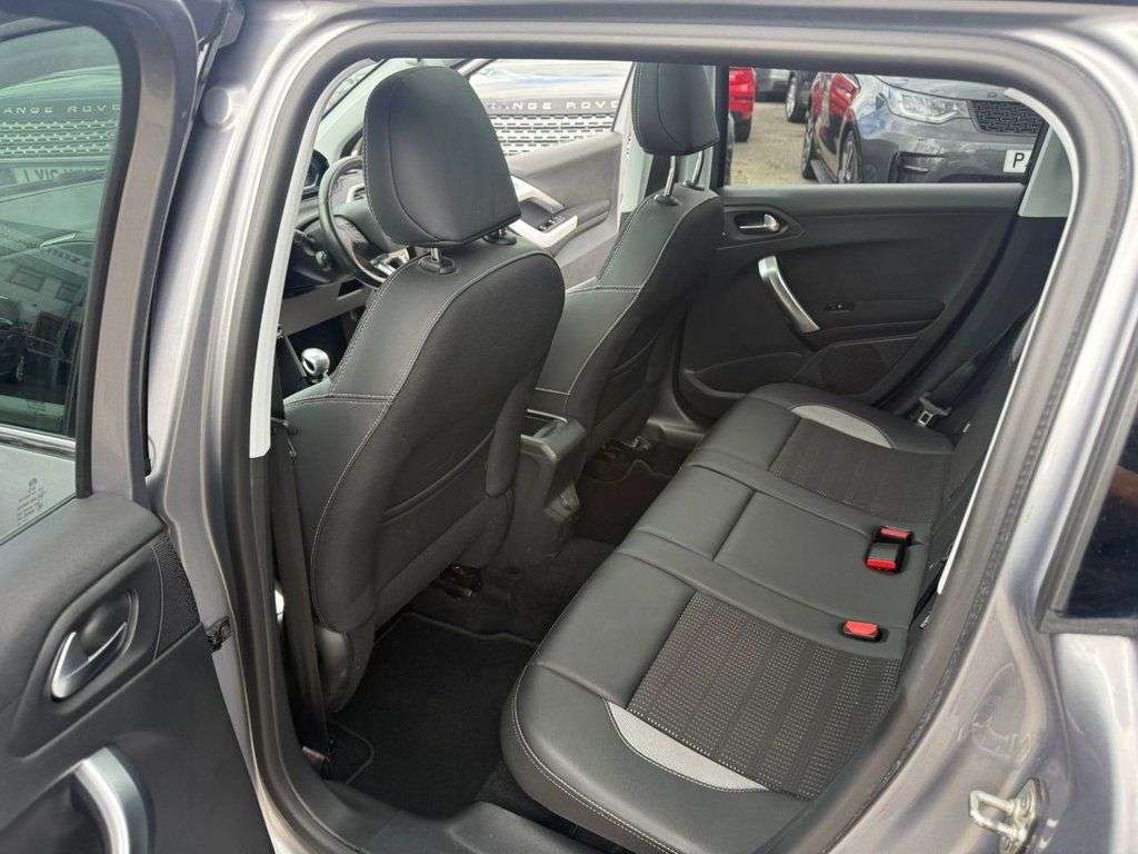 2019 PEUGEOT 2008 2019 PEUGEOT 2008