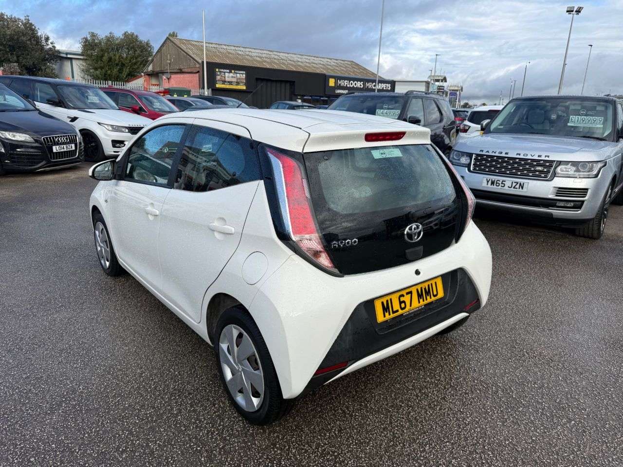 2017 TOYOTA AYGO 2017 TOYOTA AYGO
