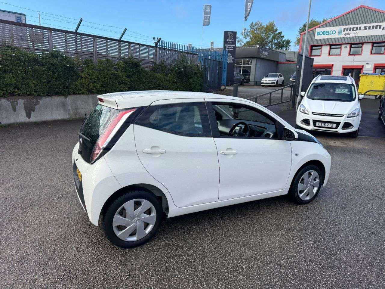 2017 TOYOTA AYGO 2017 TOYOTA AYGO